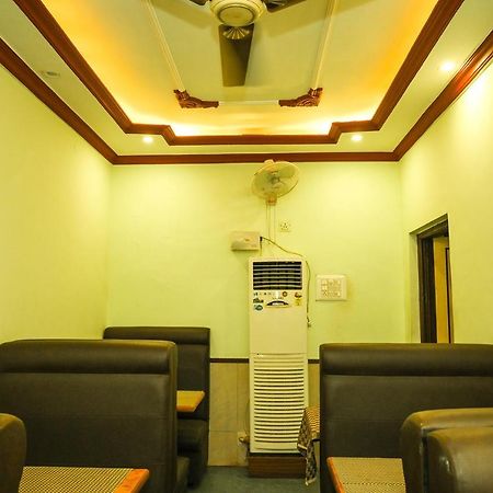 S S Residency Hotel Padubidri Luaran gambar